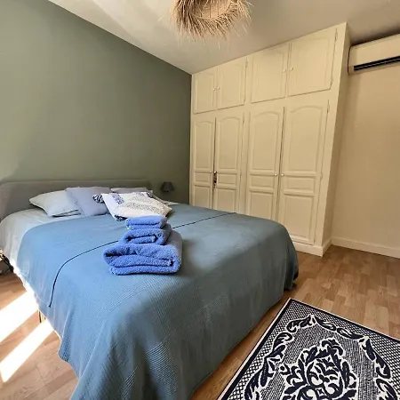 De Luxe 4 Avec Piscine Chauffee Et Amenagements De Gamme, - Fr-1-726-32 La Croix-Valmer