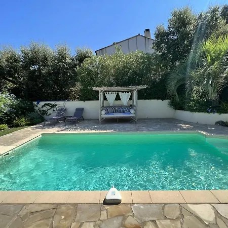 De Luxe 4 Avec Piscine Chauffee Et Amenagements De Gamme, - Fr-1-726-32 * La Croix-Valmer
